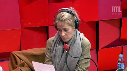 Réforme constitutionnelle : Emmanuel Macron "n'exclurait pas" un référendum