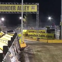 awesome video must watch n share