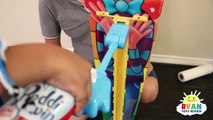 PIE FACE SKY HIGH CHALLENGE Parent vs Kid! Whipped Cream Family Fun Games for kids Surprise Toys-1G_aJ48okTk