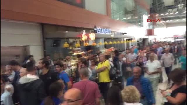 Sabiha Gökçen Havalimanı'nda Polnet Kuyruğu