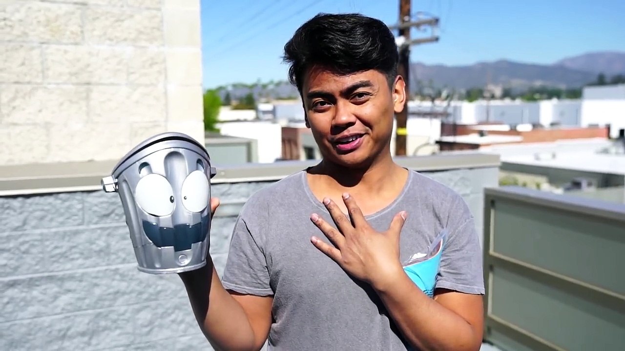 CRAZY LOONY BIN TRASH GAME!-zRMiLhOZKKM