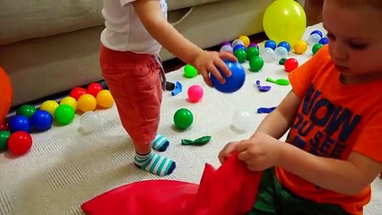 Bad Baby Лопнули Гигантский Шар в Квартире - Соседи в Шоке Giant Balloon in my House