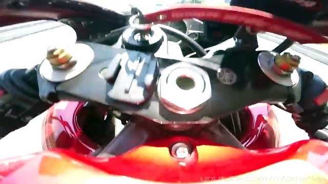 R1 vs CBR 1000RR - Friendly races | Wheelies | TOP SPEED