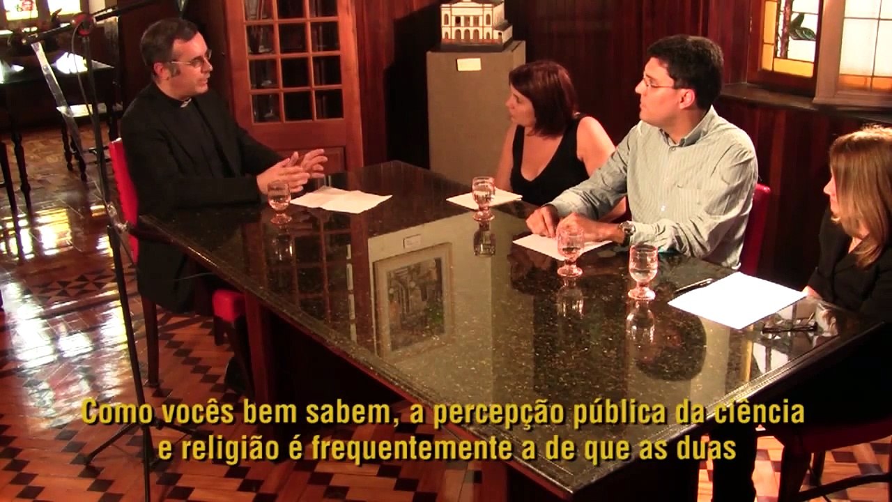 Teoria do Big Bang foi criada por padre católico - Big Bang theory developed by a Catholic priest
