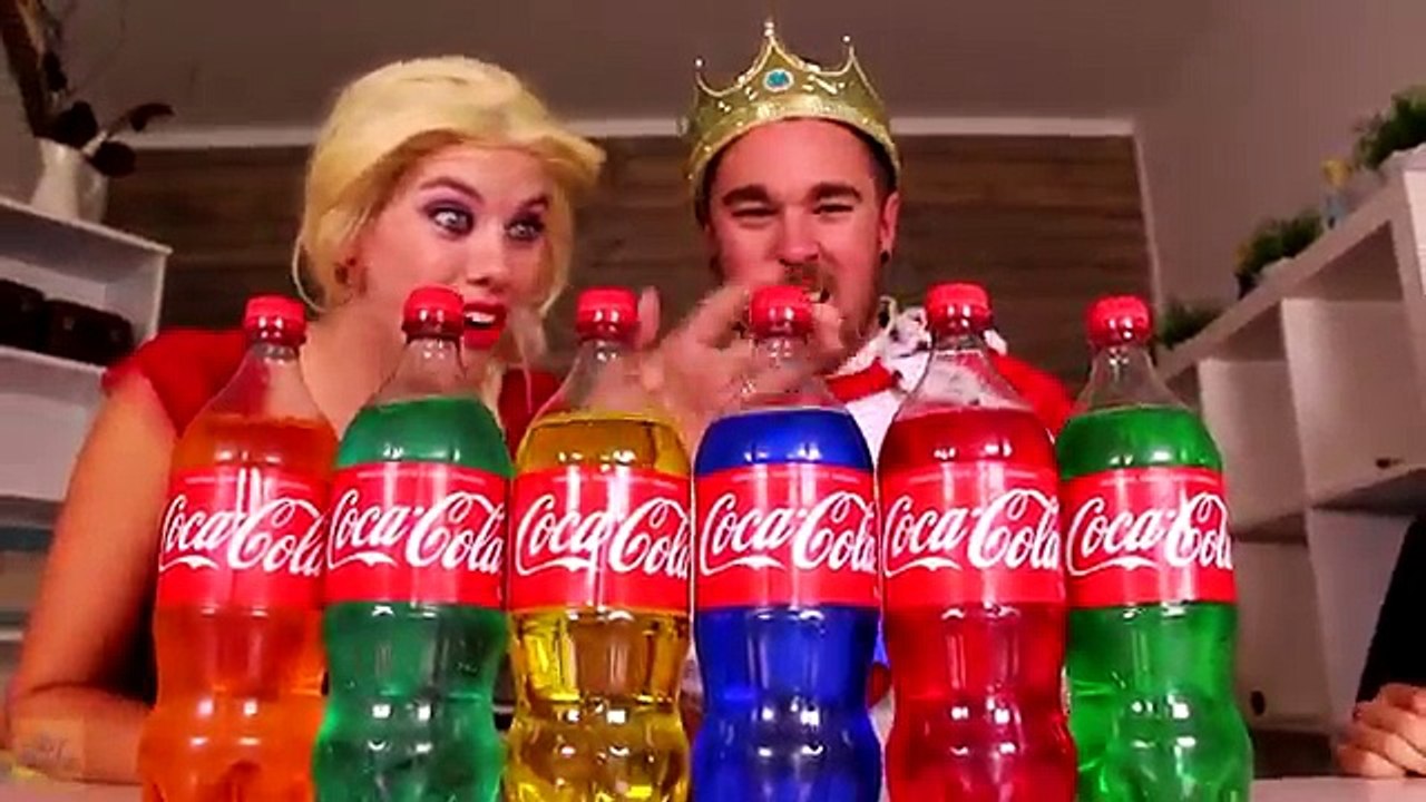 Frozen Elsa & Anna SHOPPING CHALLENGE! w/ Spiderman Rapunzel Bad Baby Crying Pool Fun in R