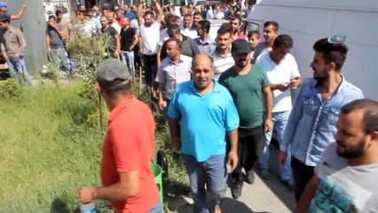 Ayakkabı İşçileri Davul Zurnalı Eylem Yaptı