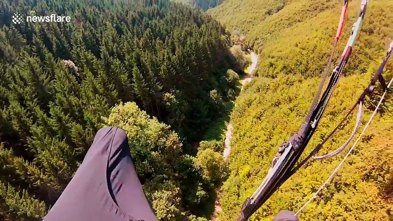 This paragliding landing fail will make you go ouch