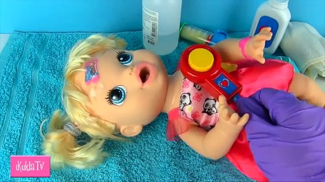 Куклы Пупсики ДОКТОР ЛЕЧИТ БЕБИ ЭЛАЙВ Мультик с игрушками Игры Игрушки Для девочек