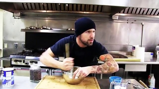 Peanut Butter Chocolate Chip Cookies - The Vegan Zombie - ZOMBIE#11