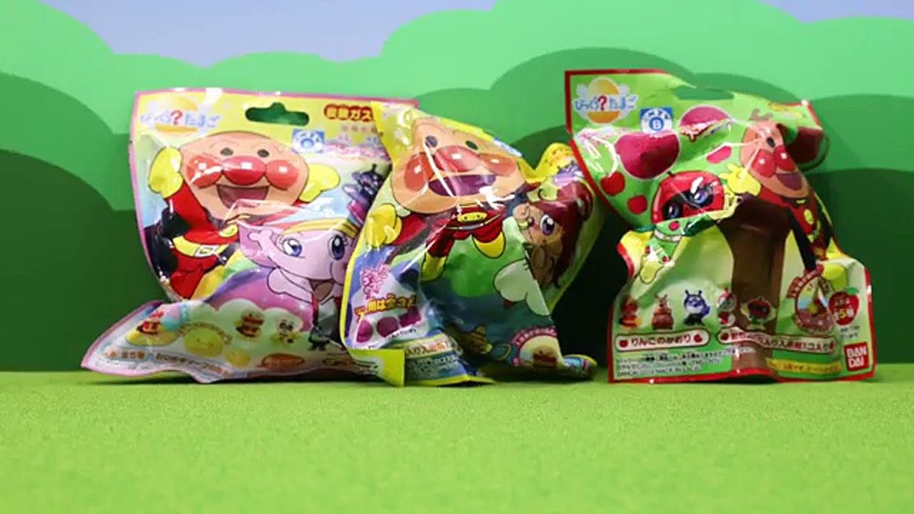 アンパンマンおもちゃ　わくわくクレーンゲームでびっくらたまご