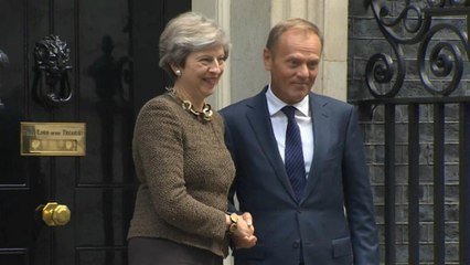 Τουσκ: «Δεν υπάρχει αρκετή πρόοδος» για το brexit