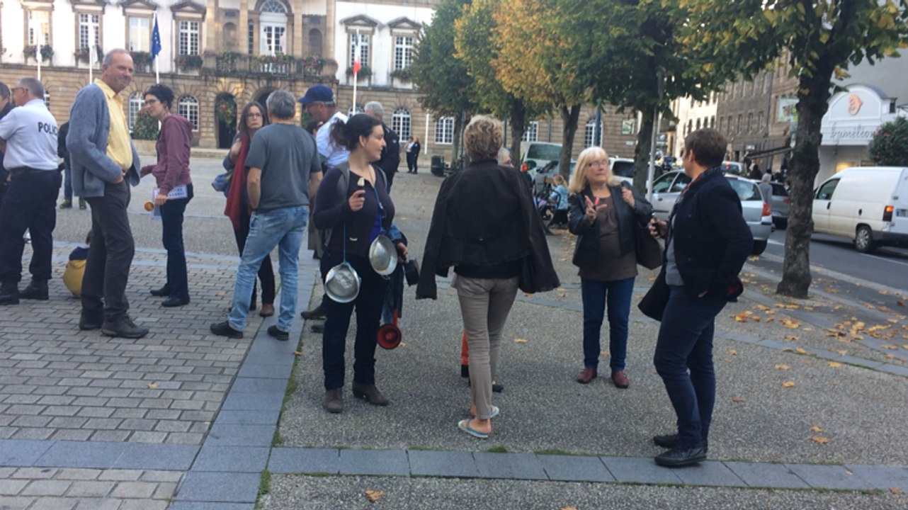 Nouvelle action des parents dû Cloitre saint Thégonnec