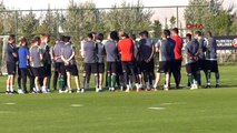 Atiker Konyaspor, Vitoria Sc Maçı Hazırlıklarını Sürdürdü