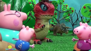 Peppa Pig y George en el Parque de Dinosaurios