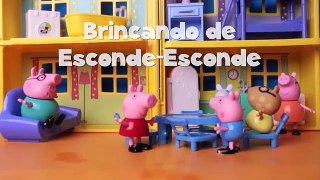Peppa Pig George com medo brincando de esconde esconde - Peppa Portugues DisneyKids Brasil