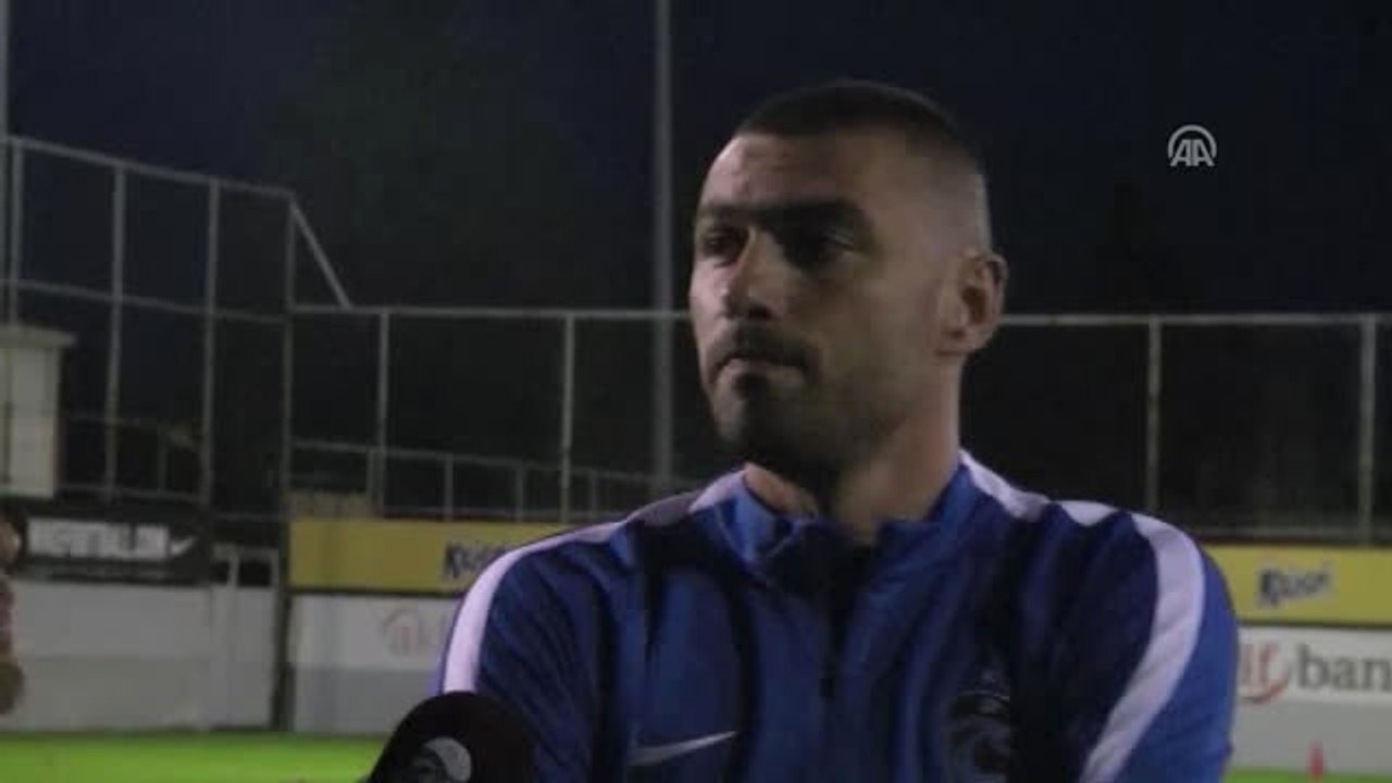 Trabzonsporlu Futbolcular Burak Yılmaz ve Onur Kıvrak - Trabzon - Haber