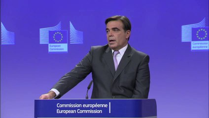 Quatre periodistes demanen a la CE sobre el referèndum