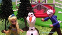 FROZEN Disney Queen Elsa Gets Slimed and Pranked by Jack Frost a Frozen Video Parody