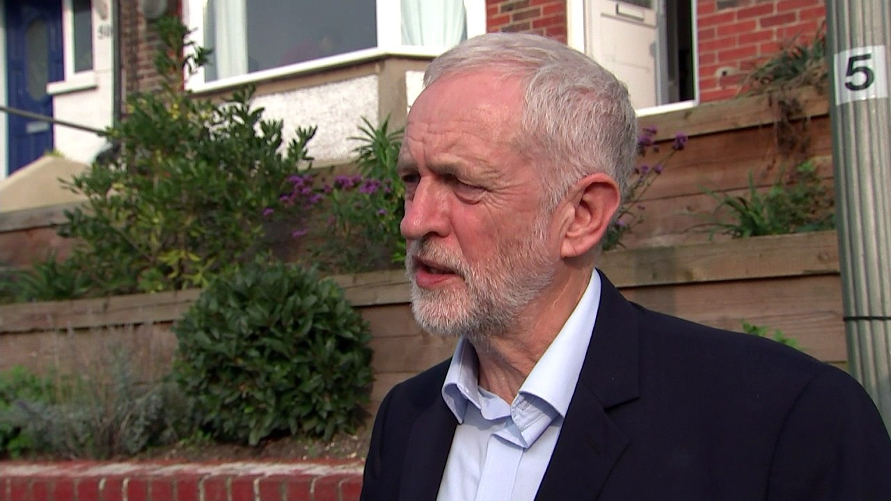 Corbyn backs NFL ‘take a knee’ protest