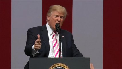 ترمب يثير جدلا جديدا مع المجتمع الرياضي الأميركي