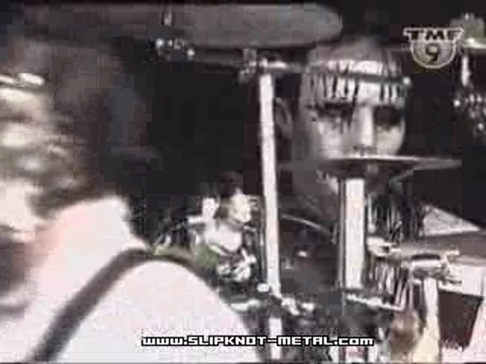 4 - Slipknot - No Life - (live, Dynamo 2000)