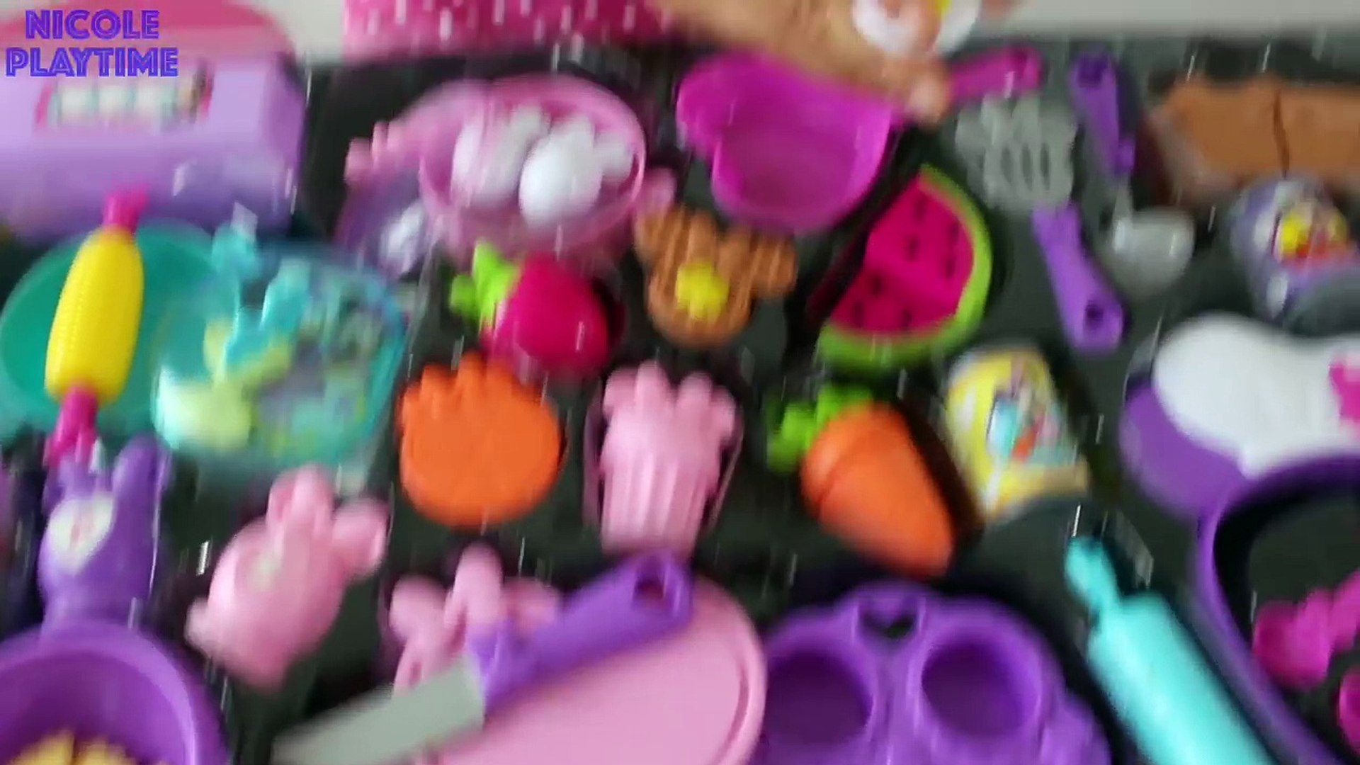 Minnie Mouse Kitchen Playset Flipping Fun Kitchen Cupcakes and Play Food  Toys DisneyCarToy - Dailymotion Video