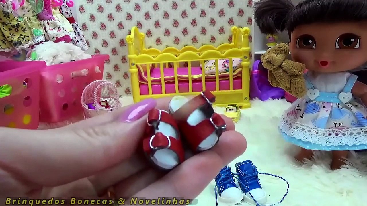 Baby Dora a Aventureira todos os sapatos e sandálias Coleção Completa Dora Aventureira em Português