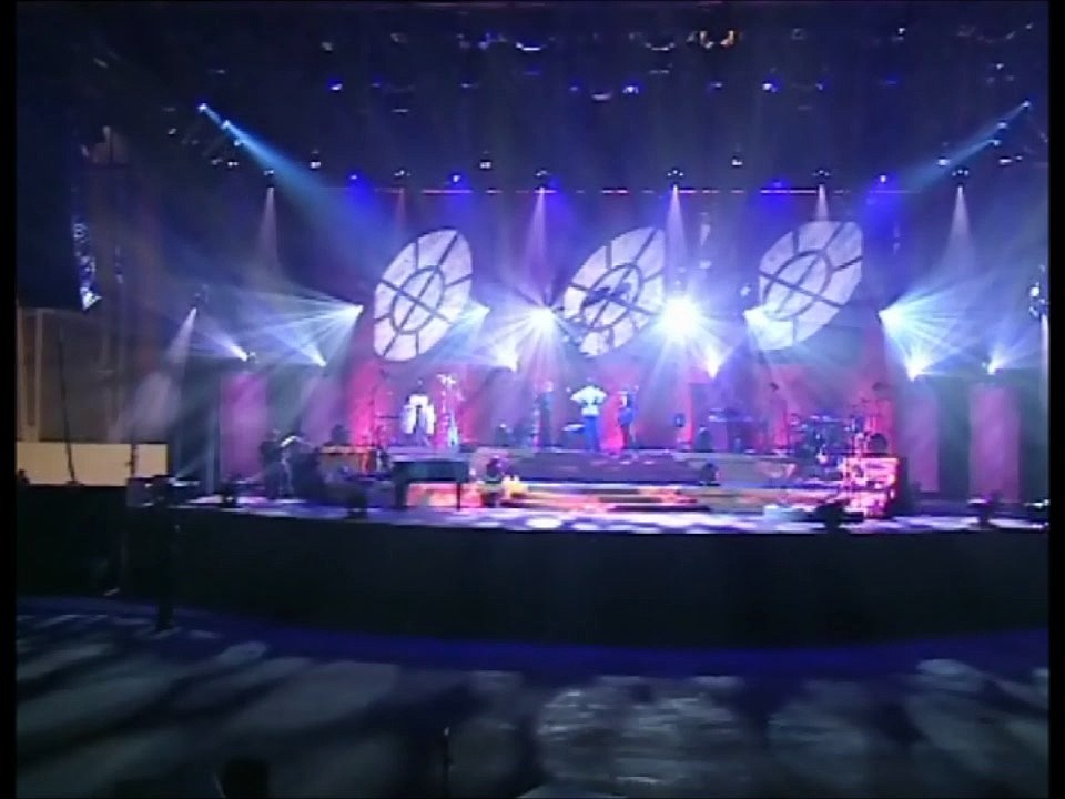 LARA FABIAN LIVE : SILENCE – PREMIER JOUR DE RÉPÉTITION