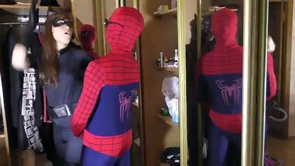 Spiderman Kisses Catwoman - Superheroes Funny Pranks Movie In Real Life