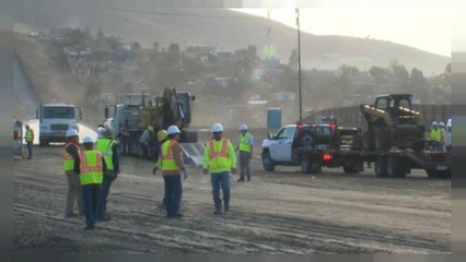 الجدار الفاصل بين الولايات المتحدة والمكسيك يتحول لحقيقة