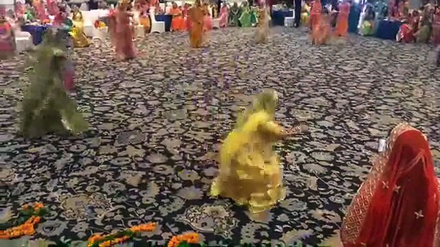 Ghoomar Che Nakhrali - म्हारी घूमर छे नखराली - Awesome Rajasthani Dance । Super Hit Rajputi Dance