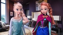 Descendants Dolls Mal and Evie Vs Their Mothers Maleficent and Evil Queen