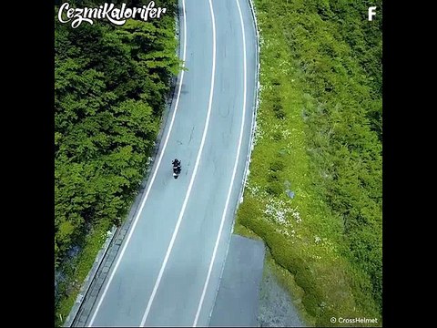 Arka Görüş Kamerası İle Motorcuların Hayatını Kolaylaştıracak Kask