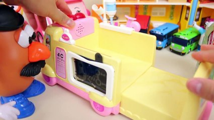 Ambulance hospital play car toy Pororo toys for baby dolls-XMrUoUS6qPA