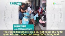 Mẹ Trung Quốc sinh con khi đang chạy xe máy