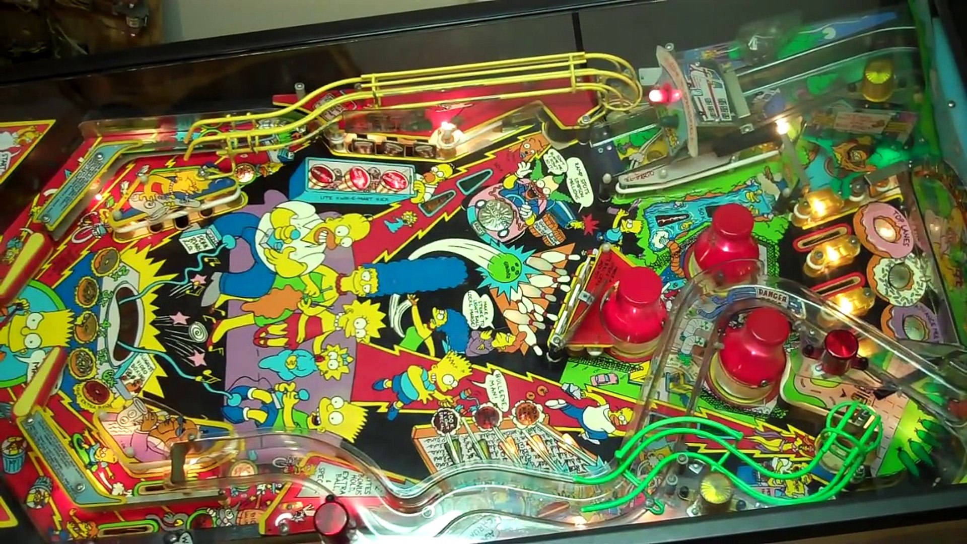 Pinball Mania - The Simpsons. Máquina impecável e pronta