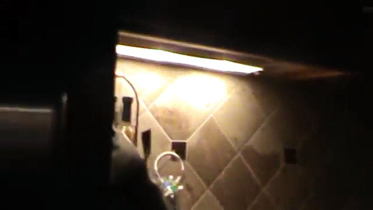 KILLER CLOWN BREAKS INTO MY HOUSE | KILLER CLOWN | SCARY CLOWN