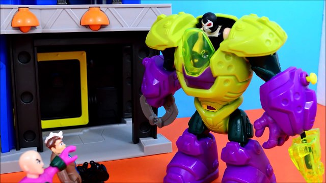 Imaginext Batman & Red Robin take on Power Armor Lex Luthor Two Face and Bane - Once Upon A Toy