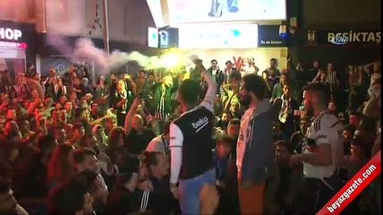 Beşiktaş Taraftarı Galibiyeti Coşkusu