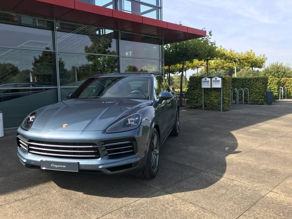 Présentation vidéo - Dans les entrailles du Porsche Cayenne