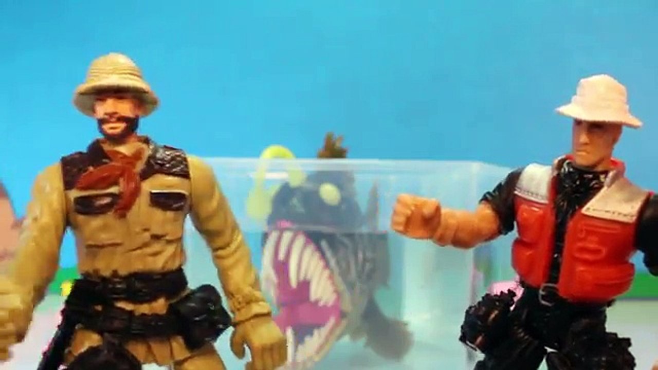 DINOSAURS Rescue Sea World Whales Sharks Fish Creatures Youtube Toy Videos | SeaWorld Toys 6