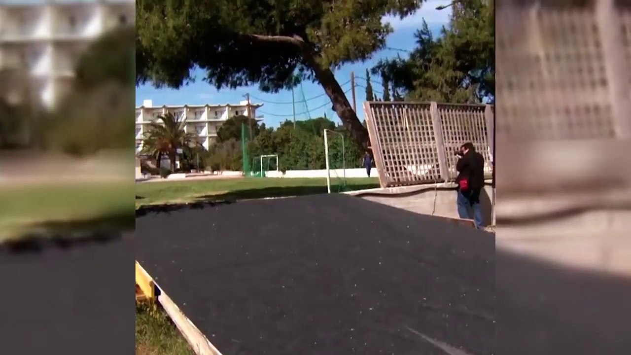 Awesome Are Awesome - DON'T TRY THIS AT HOME! - Crazy People Doing awkward things!