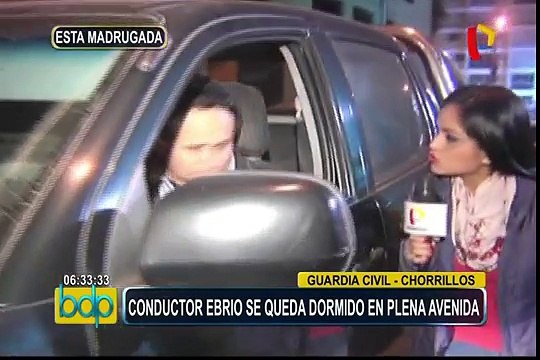Chorrillos: conductor ebrio se queda dormido en plena avenida