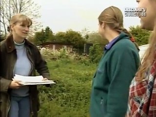 5. Time Team S02-E05 The Saxon Graves (Winterbourne Gunner, Wiltshire)