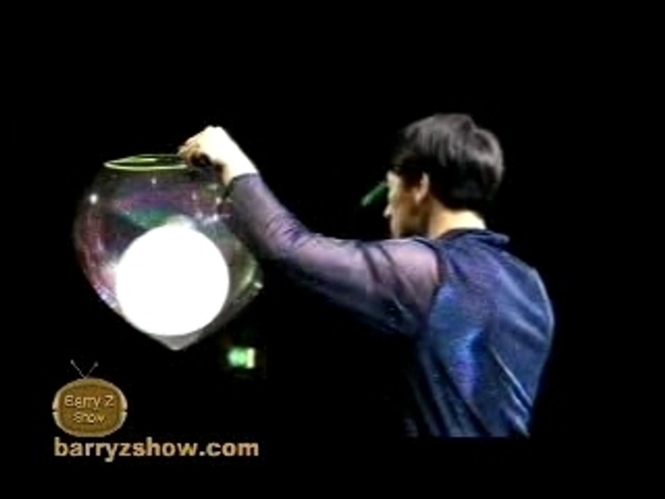 Gazillion bubble show