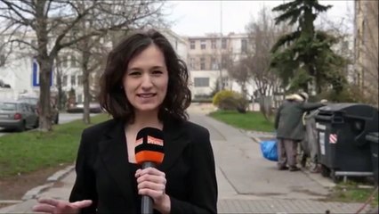 Quand un SDF se fait avaler par une poubelle en direct à la TV polonaise