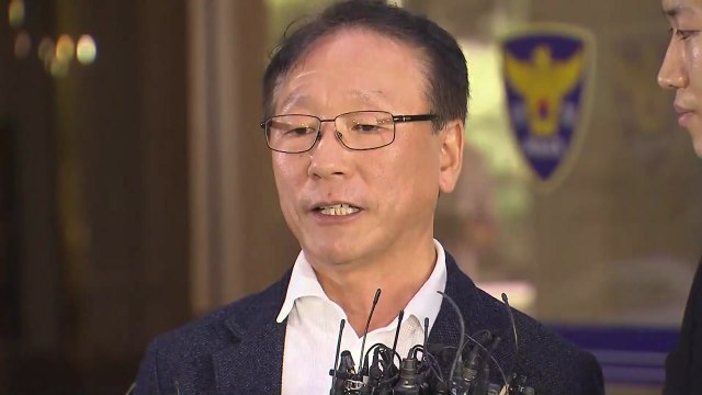 故 김광석 친형 경찰 출석 20년 동안 의혹 말했다 / YTN