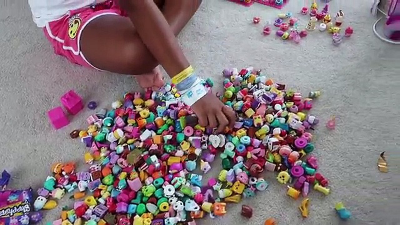 Bad Baby Tiana Giant Easter Surprise Egg Drop Test On Parents Car! Freak Daddy