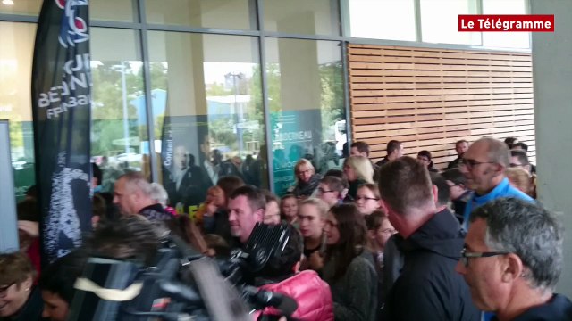 Hand féminin. Entraînement en public de l'équipe de France