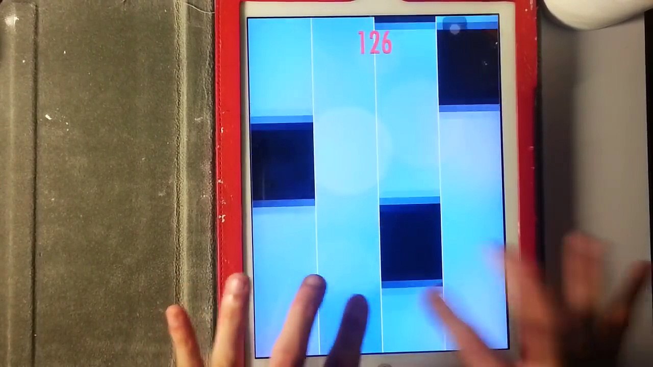 Piano Tiles 2 - Queen of the Night - 2836 World Record